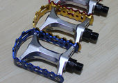 Alloy pedal